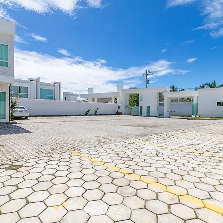 Belo apto a 400m da Praia de Taperapuã EDT0019-2